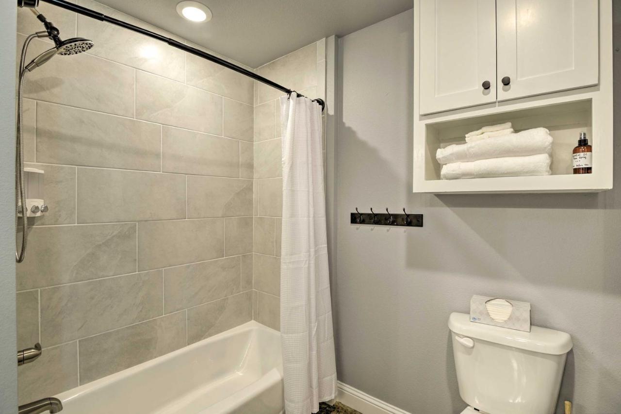 Granbury Home With Hot Tub And Furnished Patio! Екстериор снимка