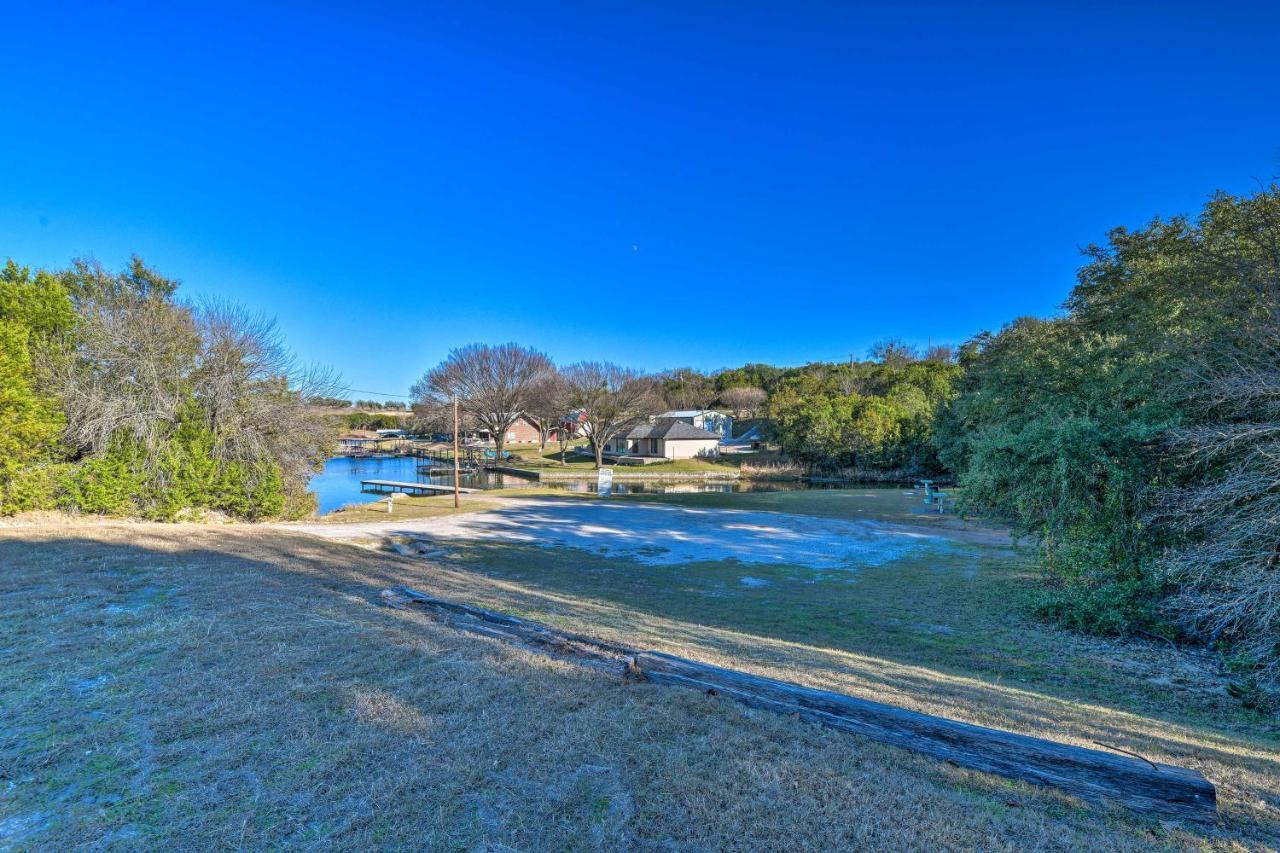 Granbury Home With Hot Tub And Furnished Patio! Екстериор снимка