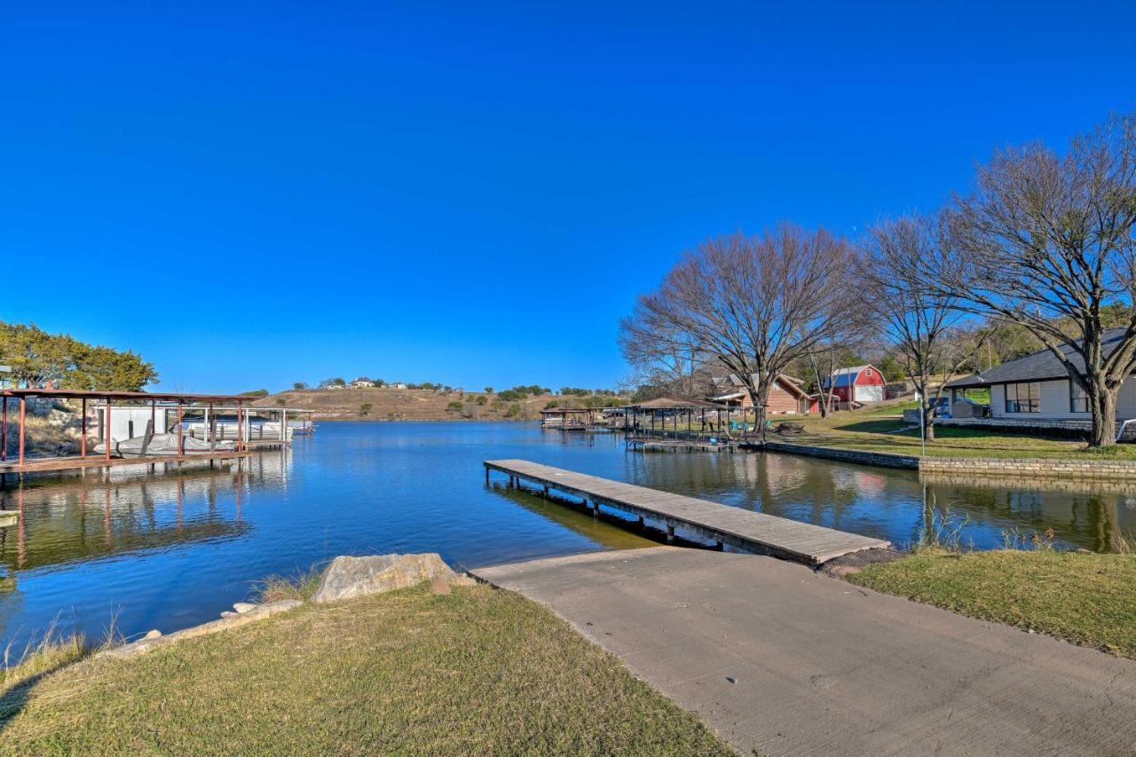 Granbury Home With Hot Tub And Furnished Patio! Екстериор снимка