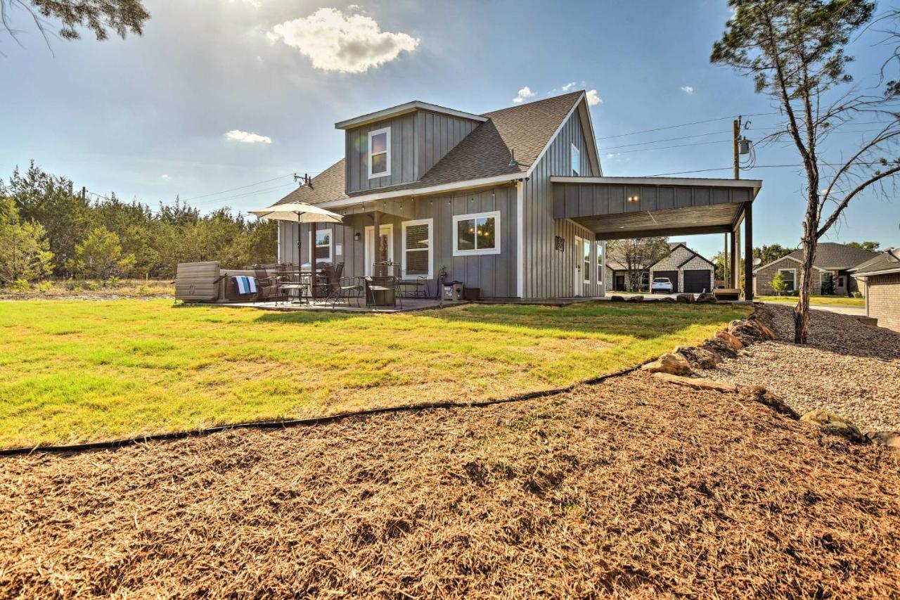 Granbury Home With Hot Tub And Furnished Patio! Екстериор снимка