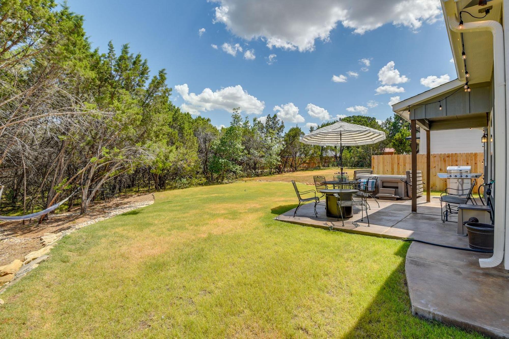 Granbury Home With Hot Tub And Furnished Patio! Екстериор снимка